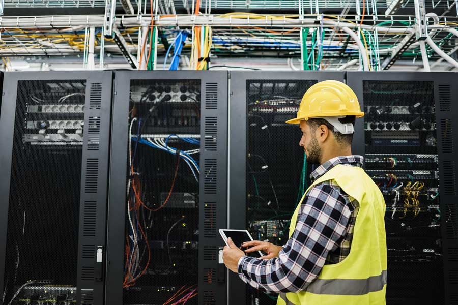 data-center data technician