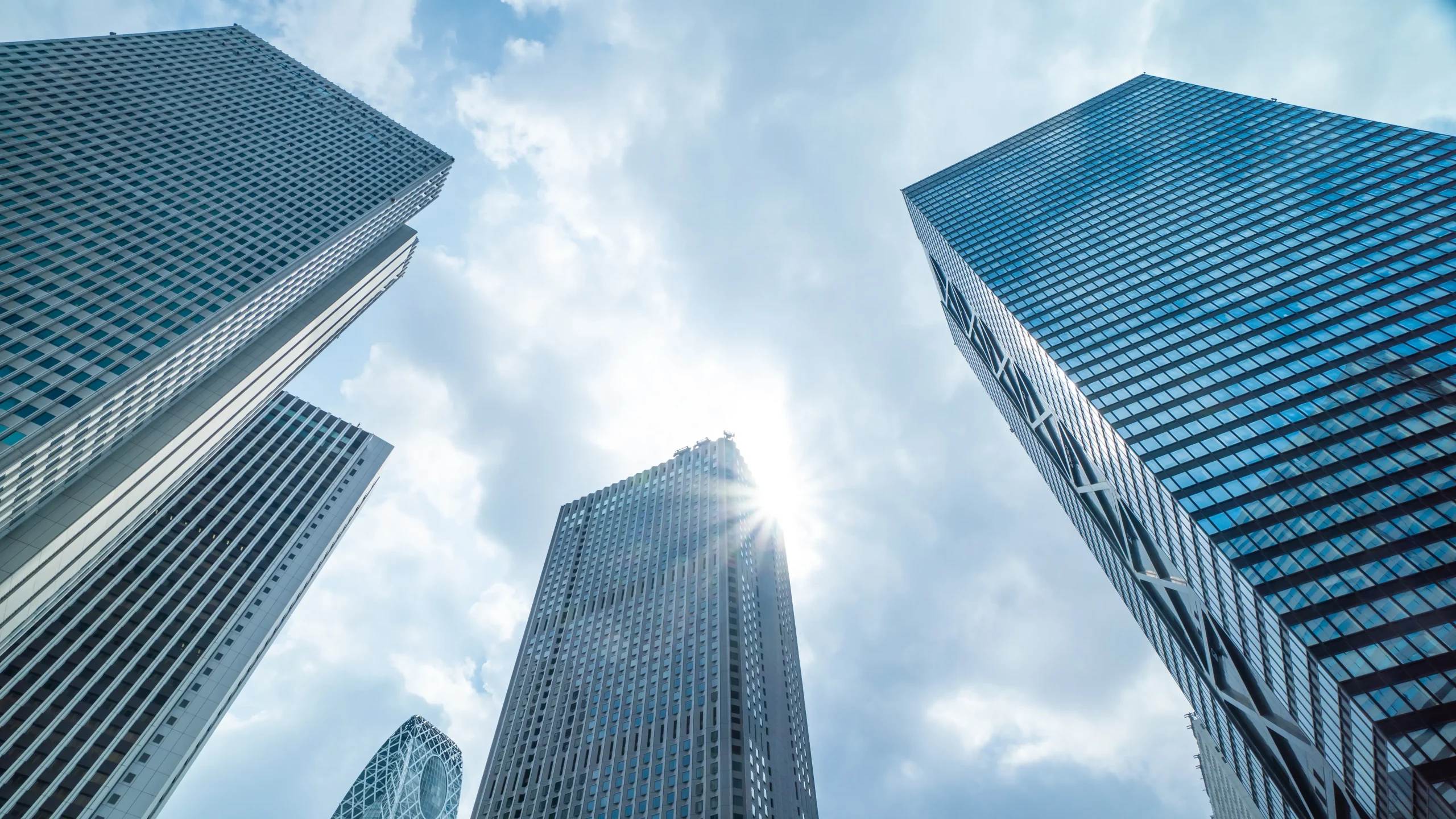 Cityscape view of buildings and clouds